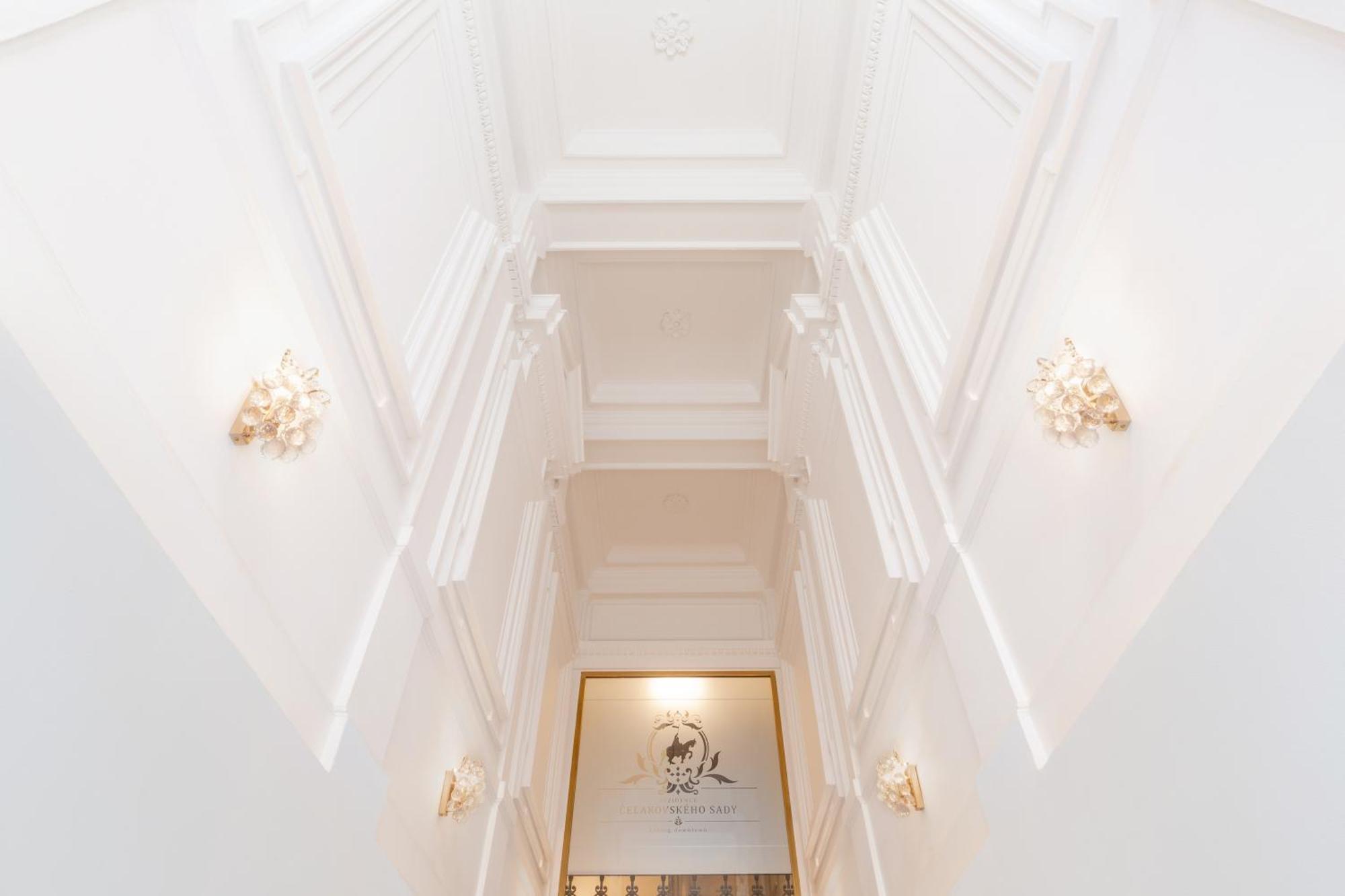 Turnkey I National Museum Apartments Prag Exterior foto